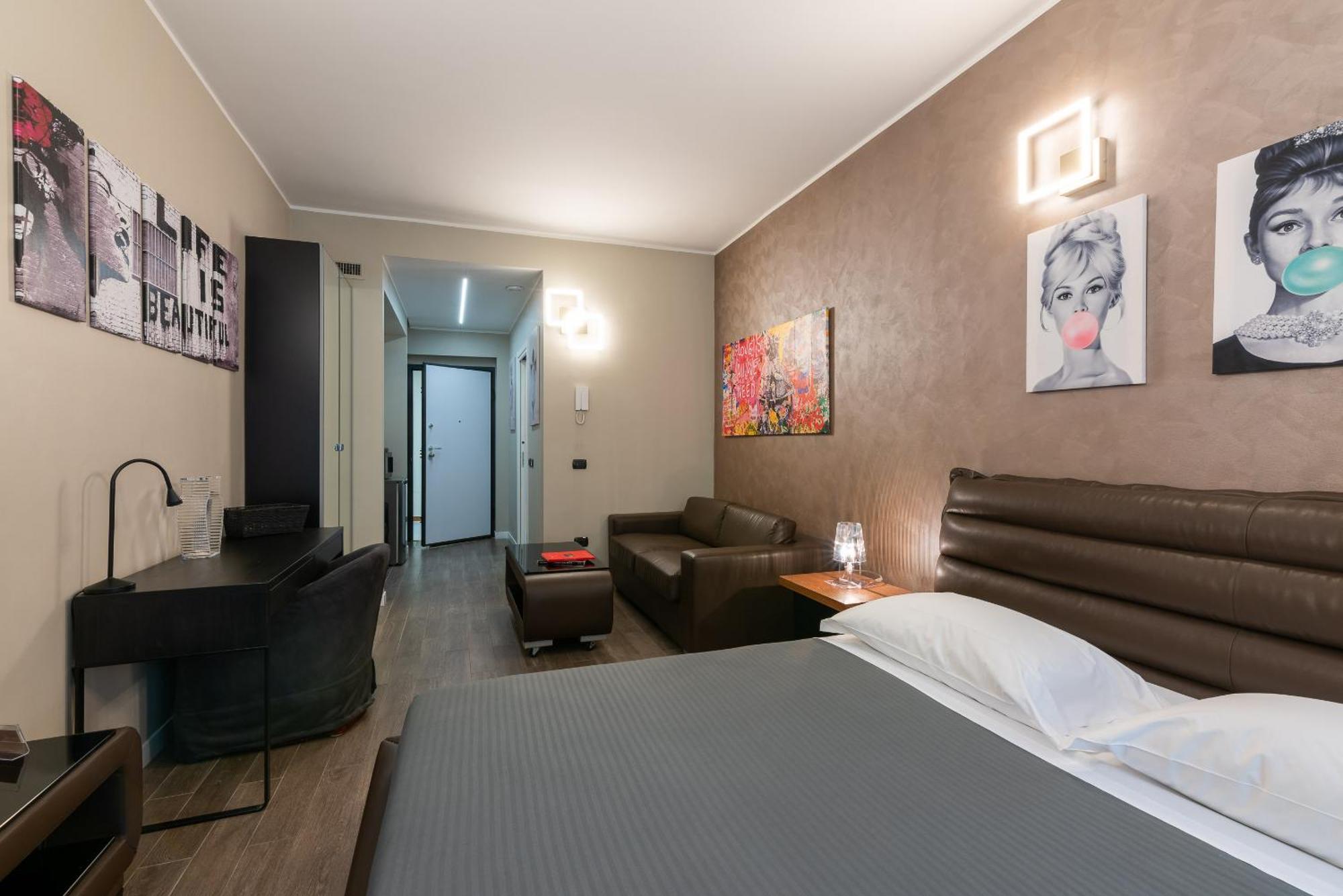 Double L Luxury Suite Милан Экстерьер фото